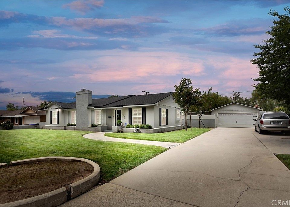 1st image of 3076 Fremontia Dr