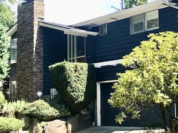 4212 30th Ave W, Seattle, WA 98199
