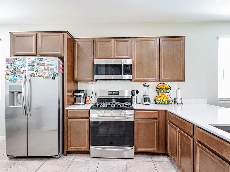 8924 W Bethany Heights Dr — Photo 8