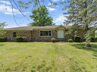 10894 Henderson Rd, Corunna, MI 48817