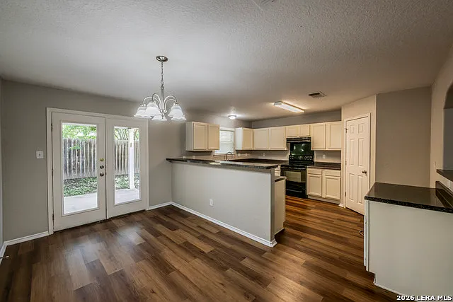 4210 Wensledale Dr — Photo 5