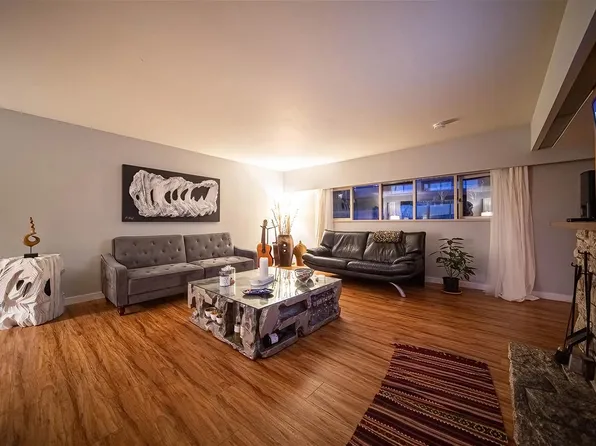 1144 Ottaburn Rd, West Vancouver, BC V7S 2J8