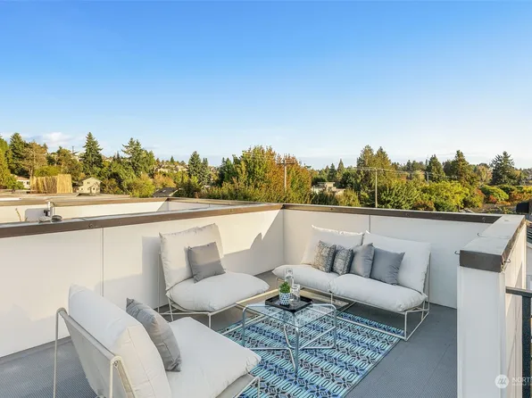 3909 SW Findlay Street, Seattle, WA 98136