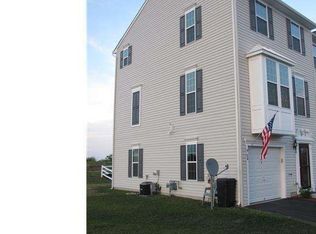 24 Loren St, Smyrna, DE 19977