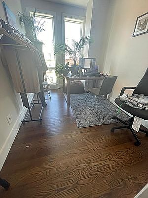 4th image of 93 Graham Ave #4