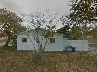 3050 NW 195th St, Miami Gardens, FL 33056