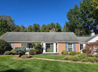 19022 Cherry Tree Dr, Hagerstown, MD 21742