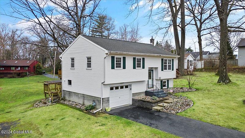 5th image of 44 Upper Hillcrest Avenue
