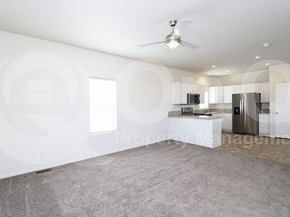 3rd image of 7731 E Garnet Ave