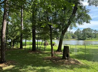 512 Navajo St, Montgomery, TX 77316