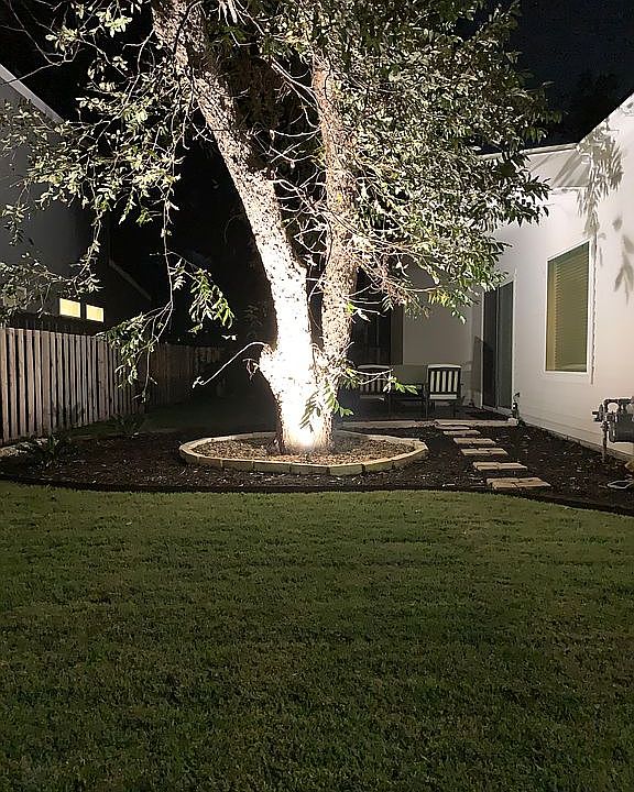 2nd image of 3500 Gonzales St #2