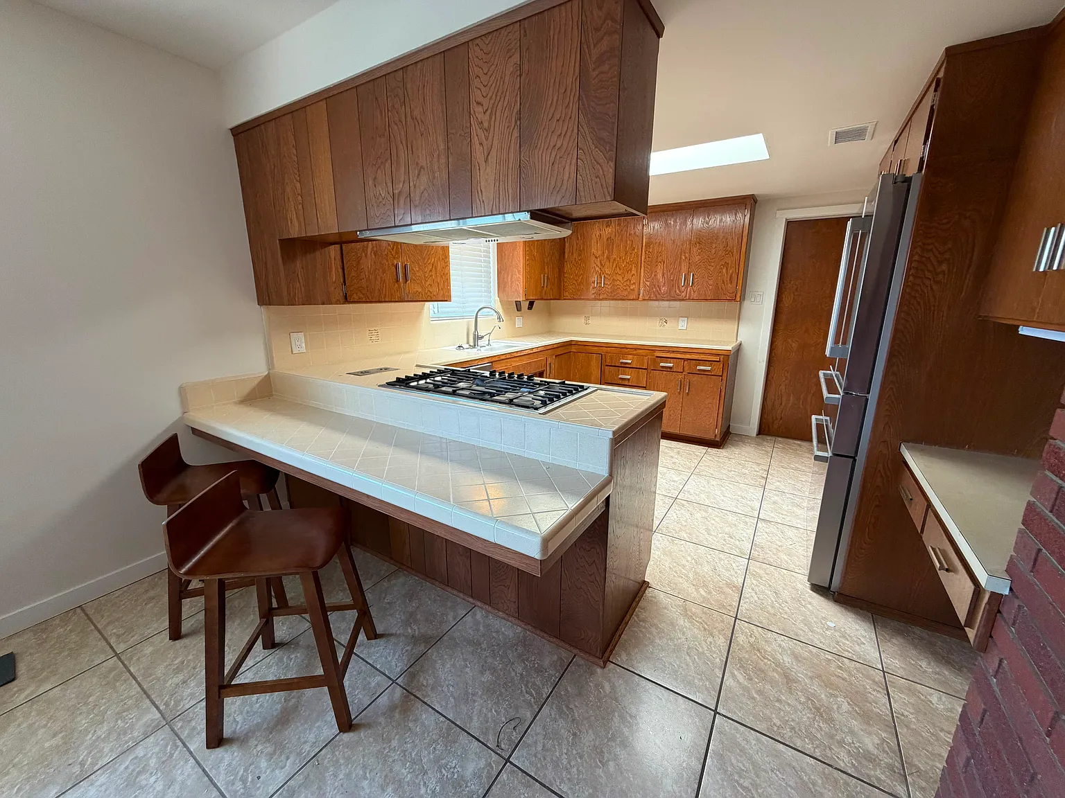 2 bed, 1200 sqft, $4,850 — Photo 4