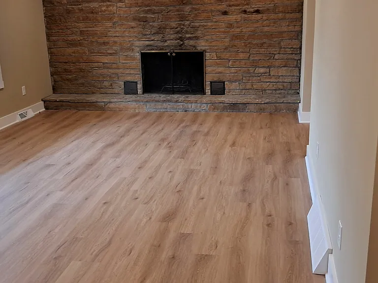 282 Washington St — Photo 7