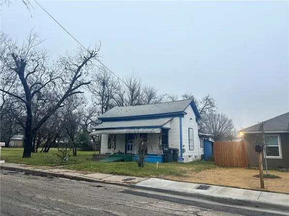 525 Novelty St, Waco, TX 76707