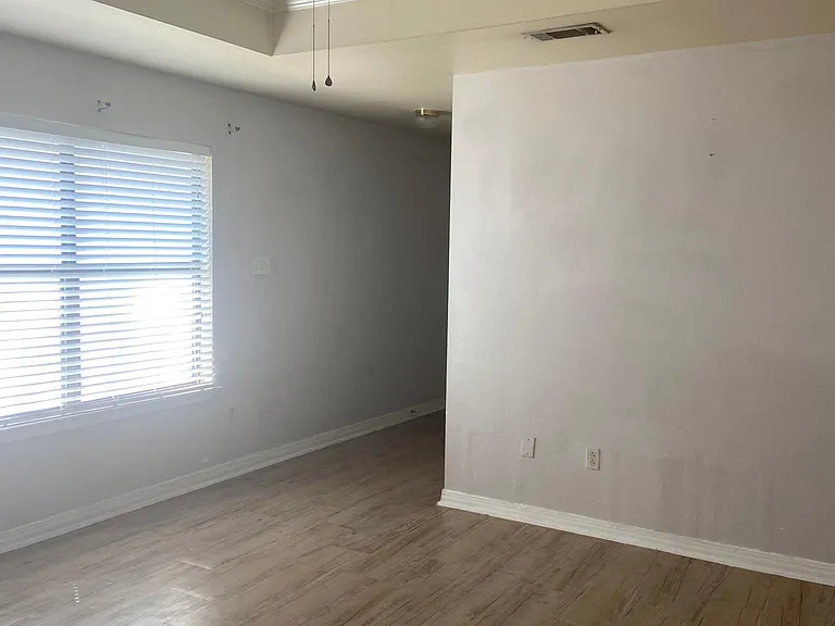 5216 Berryville Ct — Photo 10