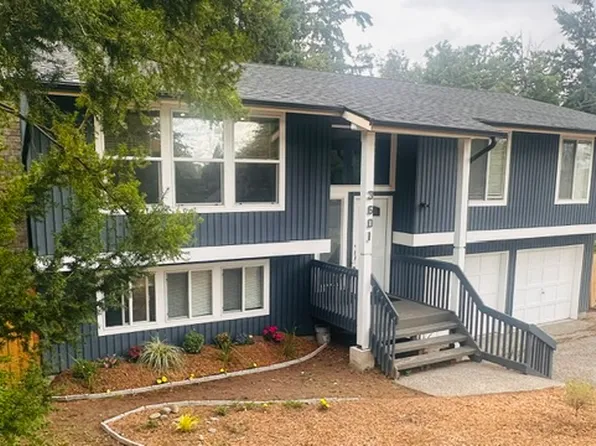 3601 88th Ave SE, Mercer Island, WA 98040