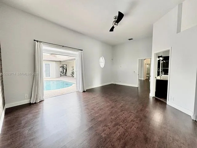280 SW 167th Ave — Photo 6