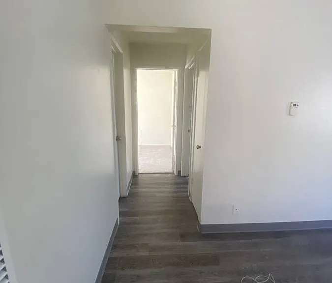 living/ hallway
