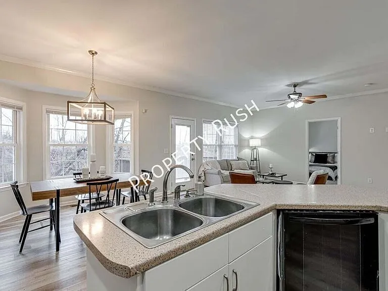 3806 Brock Rd — Photo 12