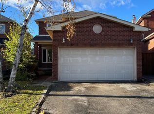 113 Redondo Dr, Vaughan, ON L4J 7S6