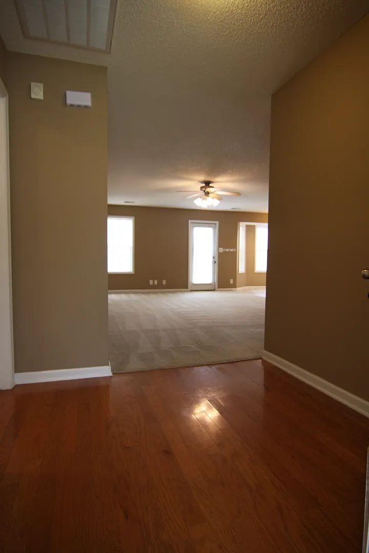 3 Bed 2 Bath Home For Rent Near Post! — Photo 3