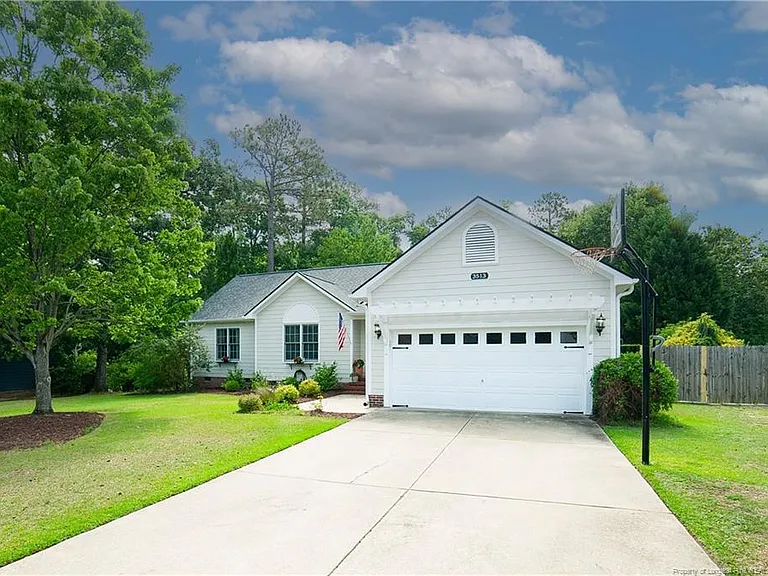 3513 Bracebridge Ct — Photo 2