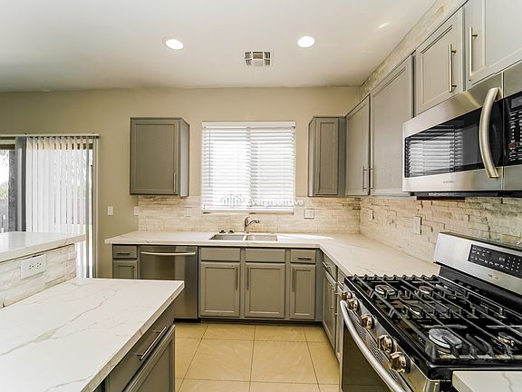5th image of 3543 W Lost Village Ln