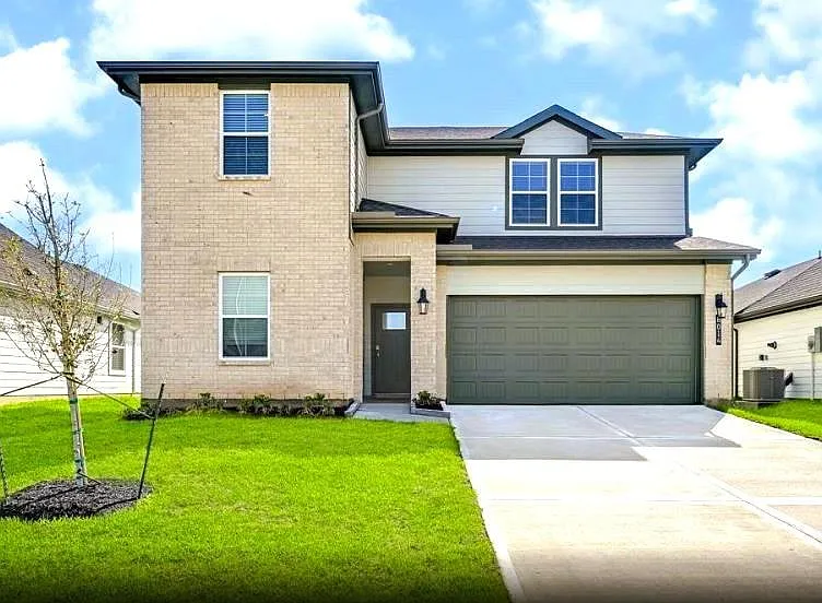 31303 Heddington Ln — Photo 1