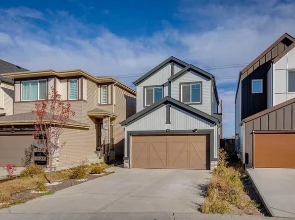 19316 NE 29th Ave NW, Edmonton, AB T6M 3B2