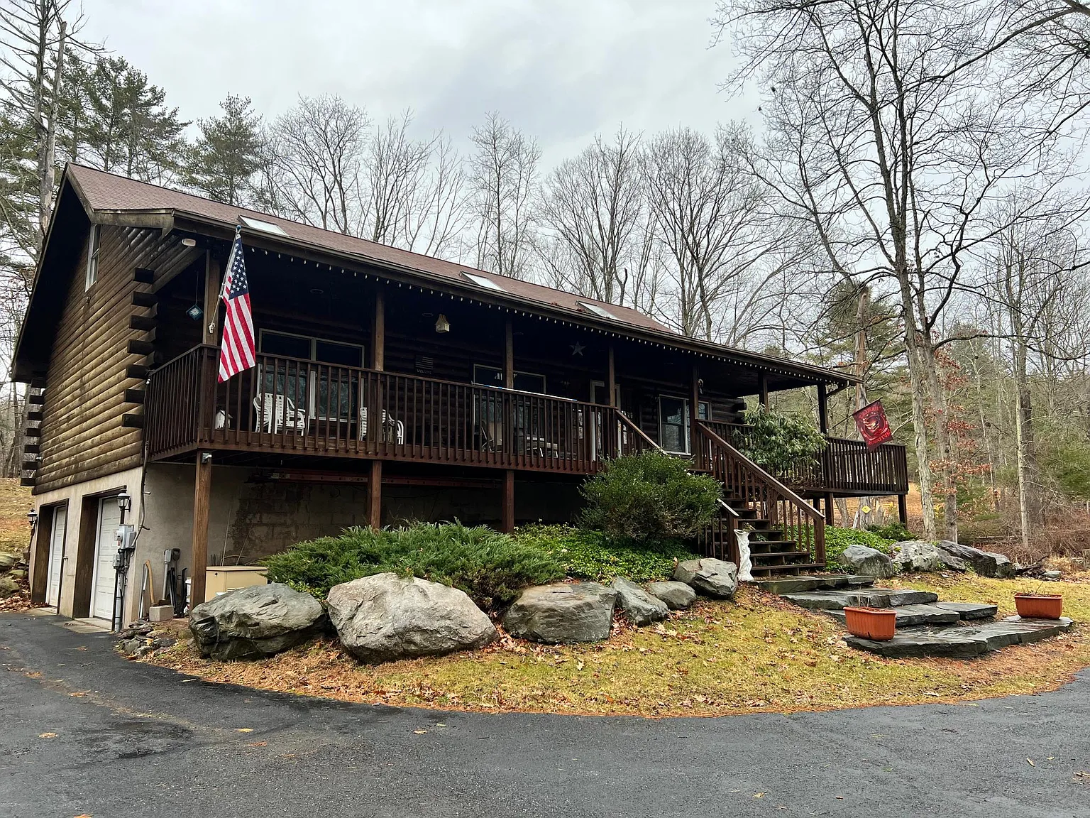 1161 Bush Rd photo 1
