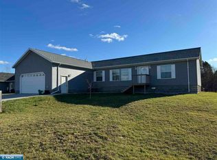 1009 12th St NW, Chisholm, MN 55719