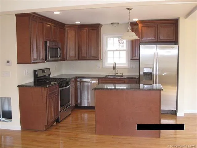 77 Borrmann Rd — Photo 6