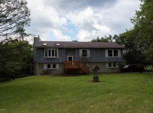 434 Scenic Dr, Albrightsville, PA