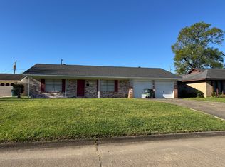 156 Montclair Dr, Beaumont, TX 77707