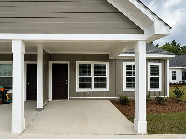 239 Firefly Ln — Photo 2
