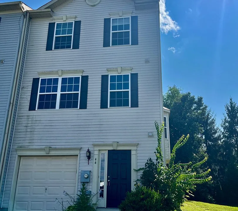 44 Milestone Ct