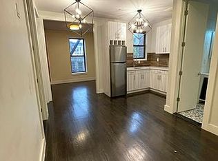 519 Eastern Pkwy #2R, Brooklyn, NY 11216