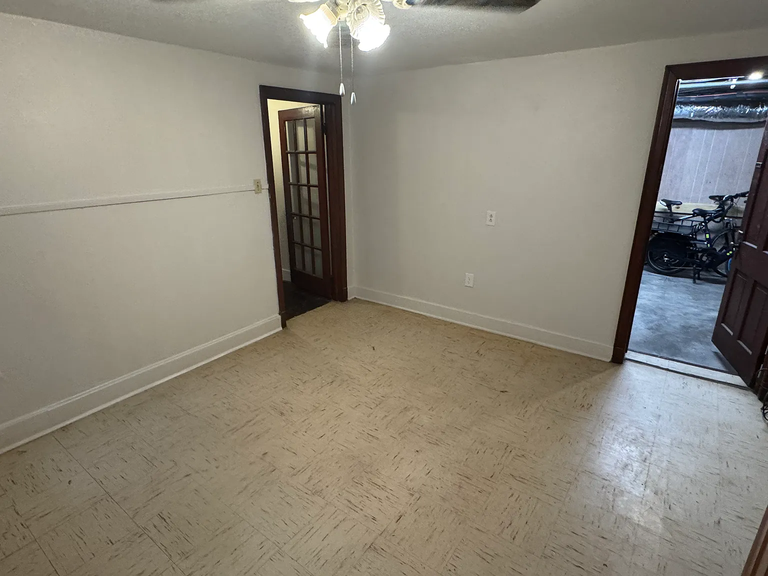Studio, 450 sqft, $950 — Photo 2