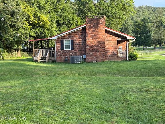 4th image of 7394 Back Valley Rd