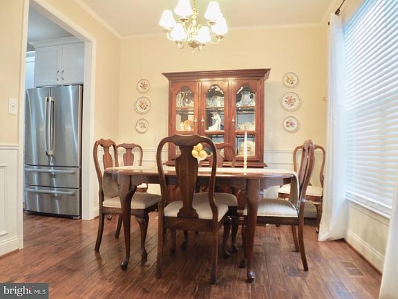 2nd image of 11209 Rose Hill Ct