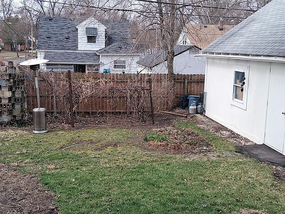 2nd image of 160 Chippewa Rd