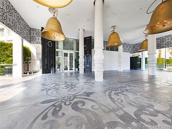 5th image of 1100 West Ave #723