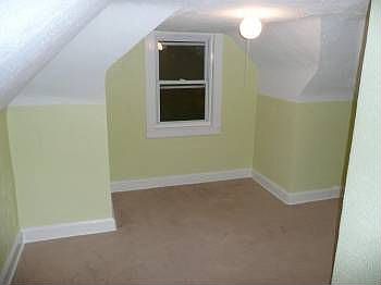 1st image of 4718 Dahlia Ave