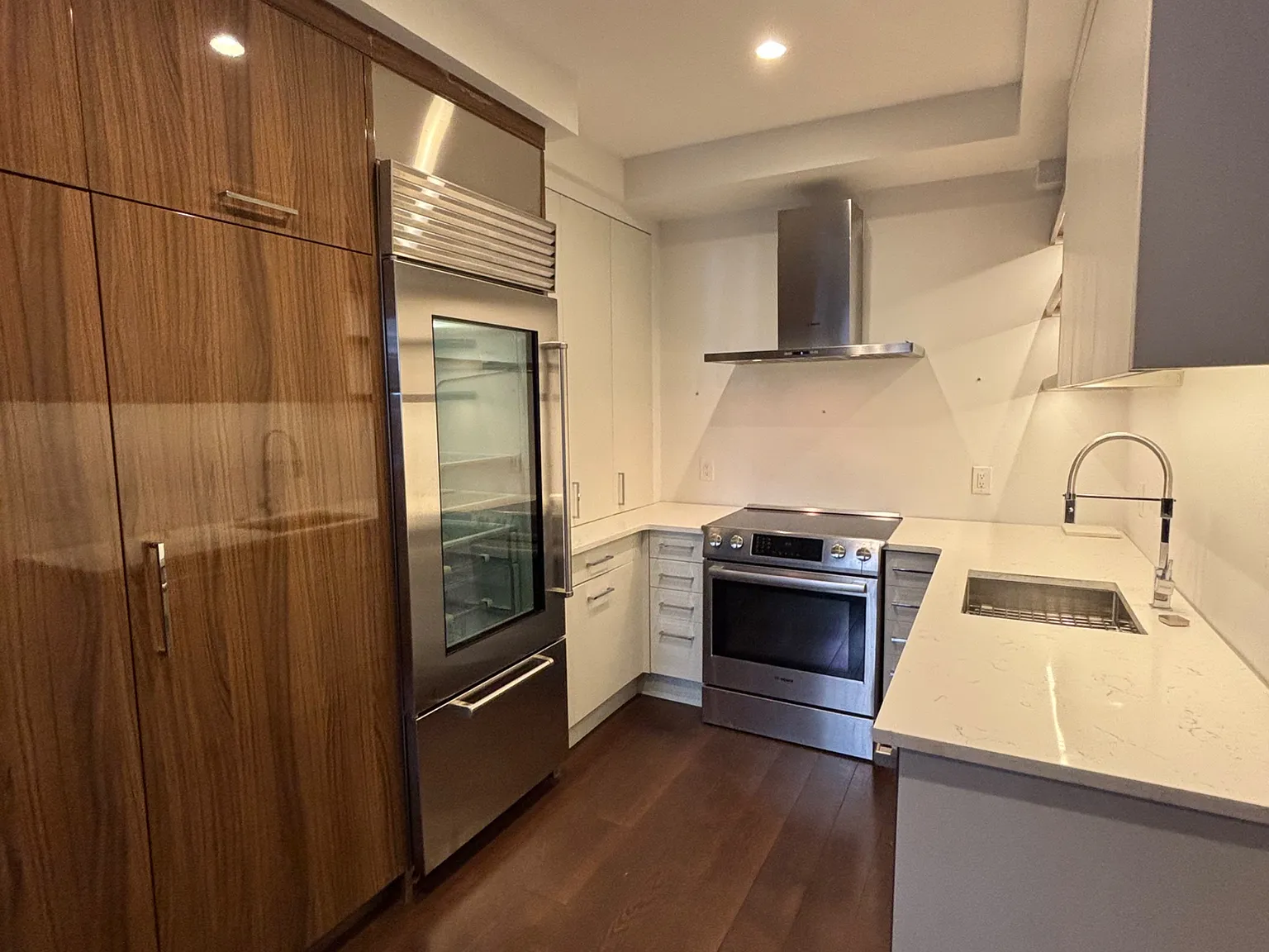 1 bed, 628 sqft, $3,600 — Photo 3