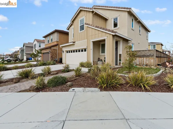 102 Leprino Cir, Oakley, CA 94561
