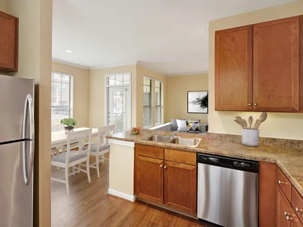 Camden Whispering Oaks