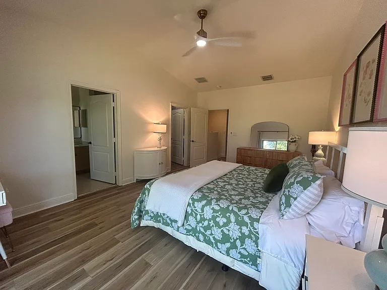 12768 Westhampton Cir — Photo 17