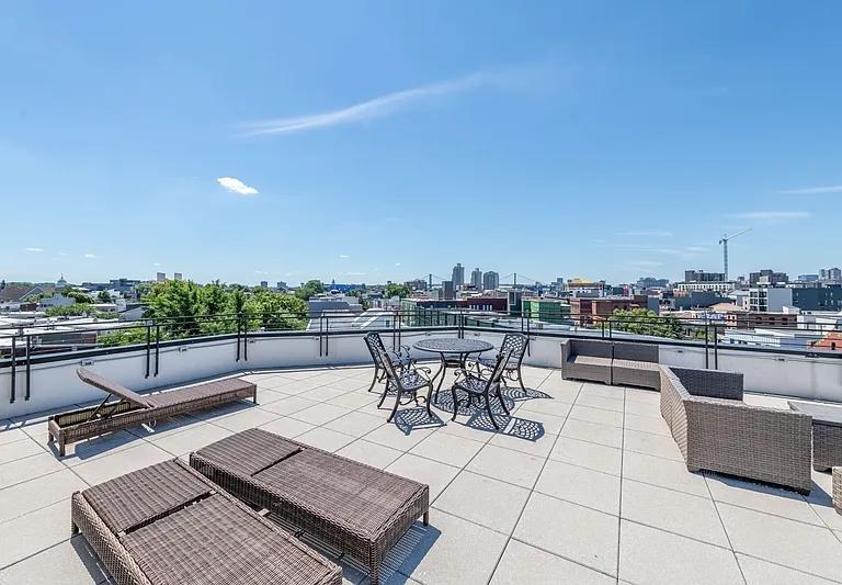 1405 Frankford Ave #402 — Photo 25