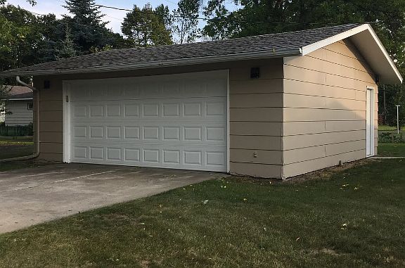 3rd image of 1503 18th Ave S