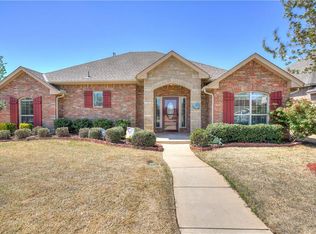 2009 Newbrook Dr, Edmond, OK 73003